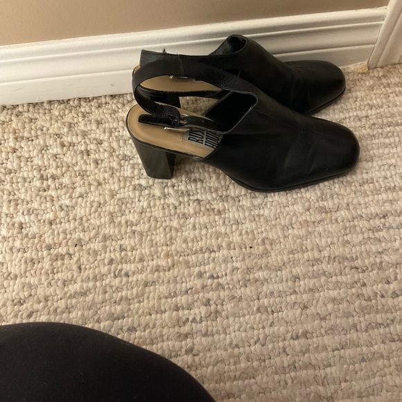 Rush Hour Sling Back - Picture 2 of 6